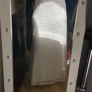 Elizabeth & Nicole White lace long Skirt